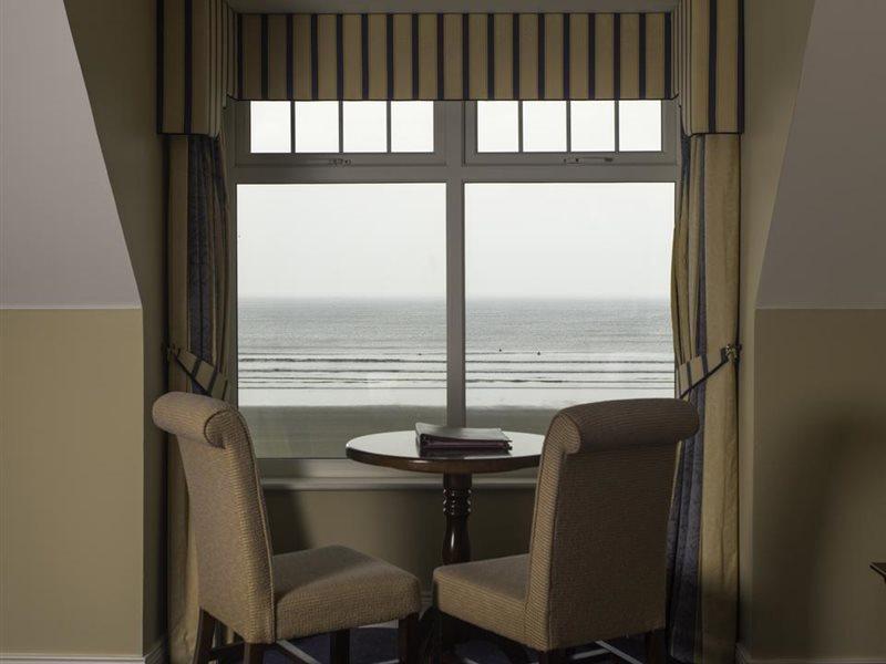 The Sandhouse Hotel And Marine Spa 도니골 외부 사진